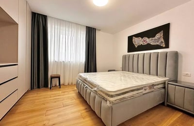 Location longue durée d’un appartement 2 pièces — Urban Plaza, Brașov, Roumanie