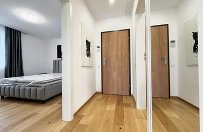 Location longue durée d’un appartement 2 pièces — Urban Plaza, Brașov, Roumanie