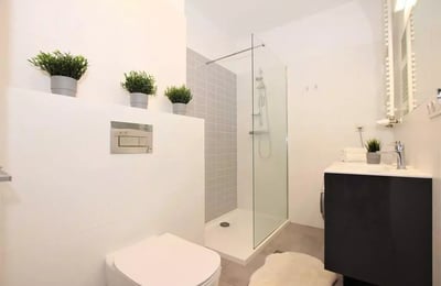 Location longue durée d’un appartement 2 pièces 44 m² — Wrocław, Pologne