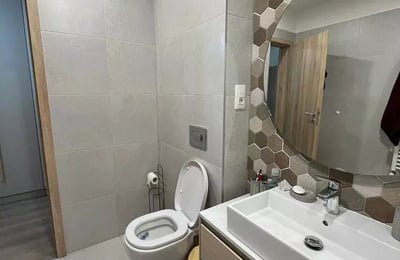 Location longue durée d’un appartement 3 pièces, Urban Plaza, Brașov, Roumanie