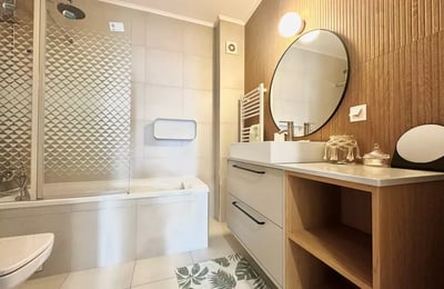 Alquiler a largo plazo de un ático de 3 ambientes en Brașov, Rumania