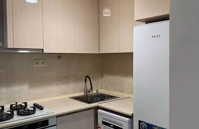 Alquiler a largo plazo de apartamento de 3 habitaciones 50 m², Batumi, Georgia