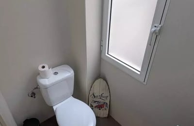 Langfristige Miete einer 2-Zimmer-Wohnung mit 50 m² in Alicante, Spanien