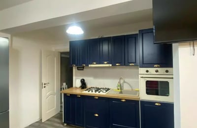 Location longue durée d’un appartement 2 pièces 50 m², Constanța, Roumanie