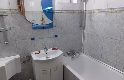 Langfristige Miete einer 2-Zimmer-Wohnung 65 m² in Tomis Nord, Constanța, Rumänien
