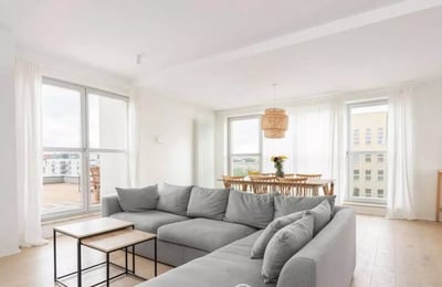 Long-term rent of a 4-room apartment 116 m² in Mokotów district, Warsaw, Poland