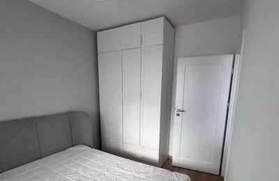 Location longue durée : appartement de 3 pièces, 35 m² dans le quartier Ołtaszyn, Wrocław, Pologne