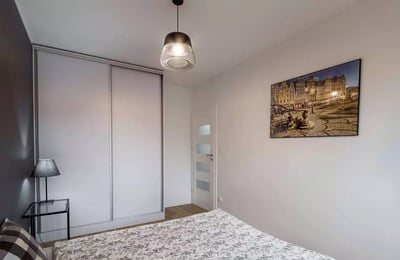 Location longue durée : appartement de 2 chambres, 54 m² dans le quartier Grabiszyn, Wrocław, Pologne