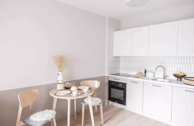 Alquiler a largo plazo: estudio de 26 m² en Varsovia, Polonia