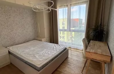 Location longue durée : appartement 3 pièces 58 m² à Bronowice, Cracovie, Pologne