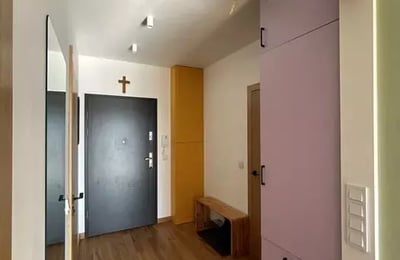 Location longue durée : appartement 3 pièces 58 m² à Bronowice, Cracovie, Pologne