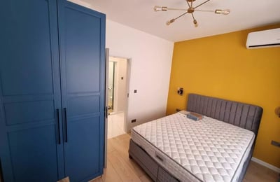 Langzeitmiete: Wohnung mit 2 Schlafzimmern 100 m² im Zentrum, Varna, Bulgarien