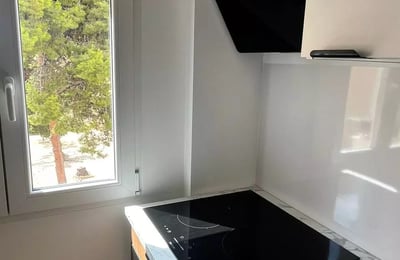 Langzeitmiete: Wohnung mit 3 Schlafzimmern in Alicante, Spanien