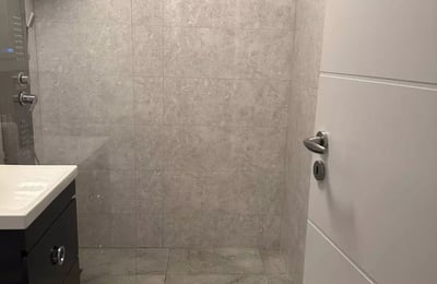 Long-term rental: 33 m² studio in Constanța, Romania