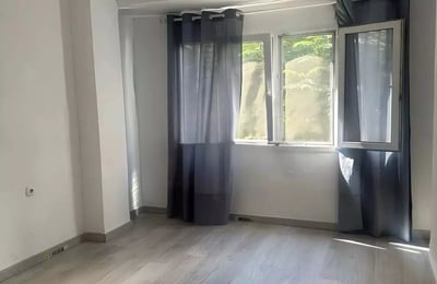 Langzeitmiete: 3-Schlafzimmer-Wohnung 100 m² in Alicante, Spanien