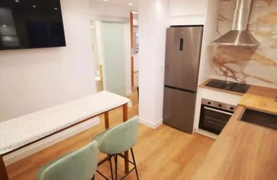 Долгосрочная аренда квартиры с 3 спальнями 94 м² в Торревьехе, Испания