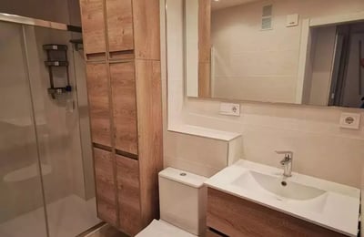 Долгосрочная аренда квартиры с 3 спальнями 94 м² в Торревьехе, Испания