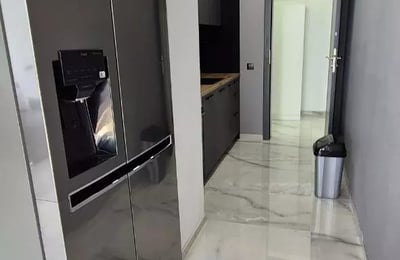 Long-term rent of a spacious 3-room apartment in a premium complex — Trakata, Varna, Bulgaria