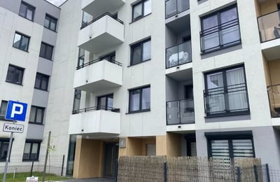 Alquiler a largo plazo de piso de 3 habitaciones 68 m² en el barrio Podgórze, Cracovia, Polonia
