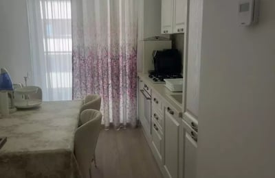 Long-term rent of 2-room apartment 70 m², Constanța, Romania