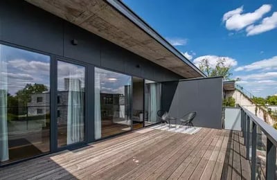 Langzeitmiete: 2-Zimmer-Wohnung 76 m² im Stadtteil Stary Mokotów, Warschau, Polen