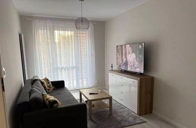Location longue durée d’un appartement 2 pièces de 50 m² dans le quartier Gaj, Wrocław, Pologne