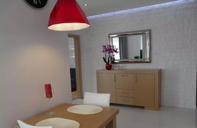 Долгосрочная аренда 3-комнатной квартиры 76 м², Краков, Польша