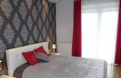 Долгосрочная аренда 3-комнатной квартиры 76 м², Краков, Польша