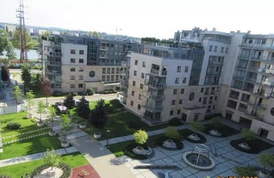 Долгосрочная аренда 3-комнатной квартиры 76 м², Краков, Польша