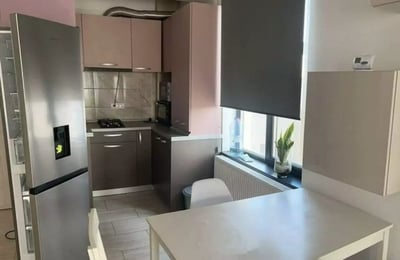 Long-term rental of a 2-room apartment 55 m², in Campus, Constanța, Romania