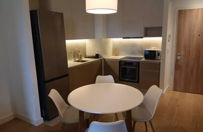 Долгосрочная аренда 2-комнатной квартиры 55 м², BW Scala, Белград, Сербия