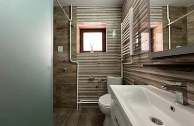 Long-term rental of a 4-room apartment 200 m², Zvezdara, Belgrade, Serbia