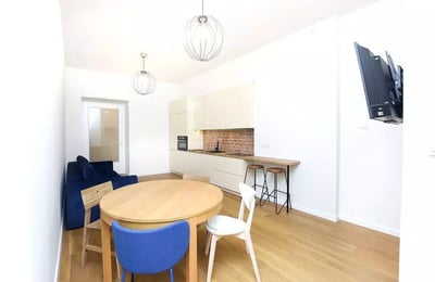 Langzeitmiete: 3-Zimmer-Wohnung 70 m², Stadtzentrum, Krakau, Polen