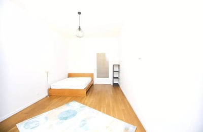 Langzeitmiete: 3-Zimmer-Wohnung 70 m², Stadtzentrum, Krakau, Polen