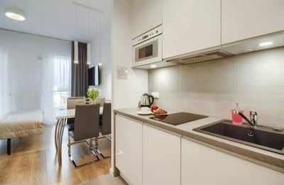Long-term rental of a studio 21 m², with balcony, in Warsaw, Poland