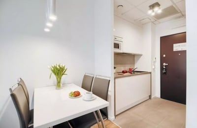 Long-term rental of a studio 21 m², with balcony, in Warsaw, Poland