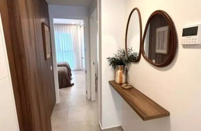Alquiler a largo plazo de un piso de 2 dormitorios, 85 m², en Alicante, España