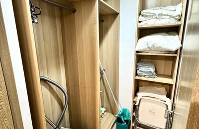 Alquiler a largo plazo de un piso de 2 habitaciones en el distrito de Chiajna, Sector 6, Bucarest, Rumanía