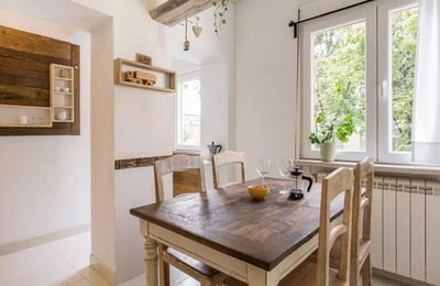 Alquiler a largo plazo de un piso de 3 habitaciones, 76 m², en Belgrado, Serbia