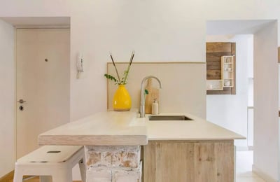 Alquiler a largo plazo de un piso de 3 habitaciones, 76 m², en Belgrado, Serbia