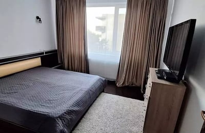 Langfristige Vermietung einer 2-Zimmer-Wohnung, 74 m², im Stadtteil Tomis Plus, Constanța, Rumänien