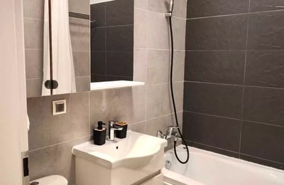 Long-term rental of a 1-room apartment 41 m², in Bucharest, Romania