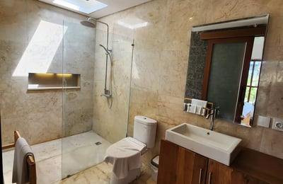 Long-term rental of a 2-bedroom villa in Singapadu, Ubud, Bali, Indonesia