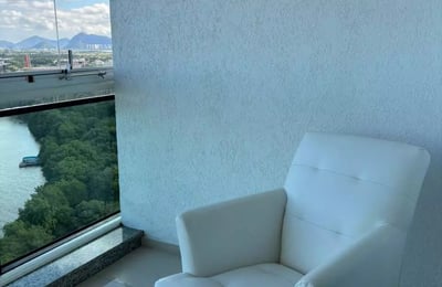 Alquiler a largo plazo de un piso de 3 dormitorios 250 m², distrito Barra da Tijuca, Río de Janeiro, Brasil