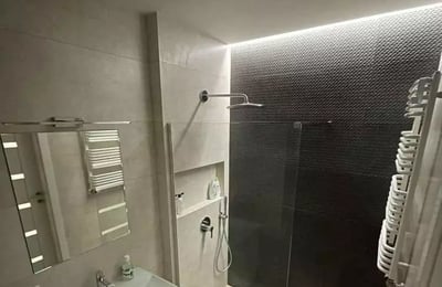 Langfristige Miete einer 2-Zimmer-Wohnung, 55 m², Wola, Warschau, Polen