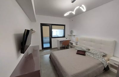 Long-term rental of a 2-room apartment, 73 m², in Constanța, Tomis Nord district, Romania