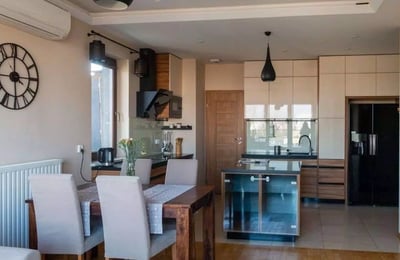 Долгосрочная аренда 3-комнатной квартиры 67 м² в районе Krowodrza, Краков, Польша