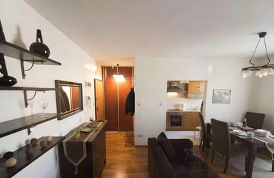 Долгосрочная аренда 3-комнатной квартиры 64 м² в районе Bronowice, Краков, Польша