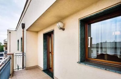 Долгосрочная аренда 3-комнатной квартиры 64 м² в районе Bronowice, Краков, Польша