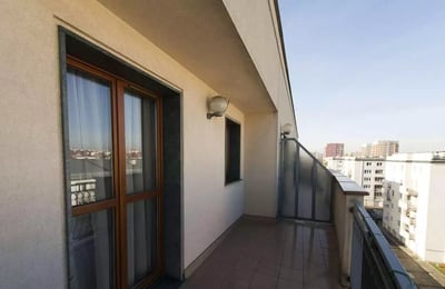 Долгосрочная аренда 3-комнатной квартиры 64 м² в районе Bronowice, Краков, Польша